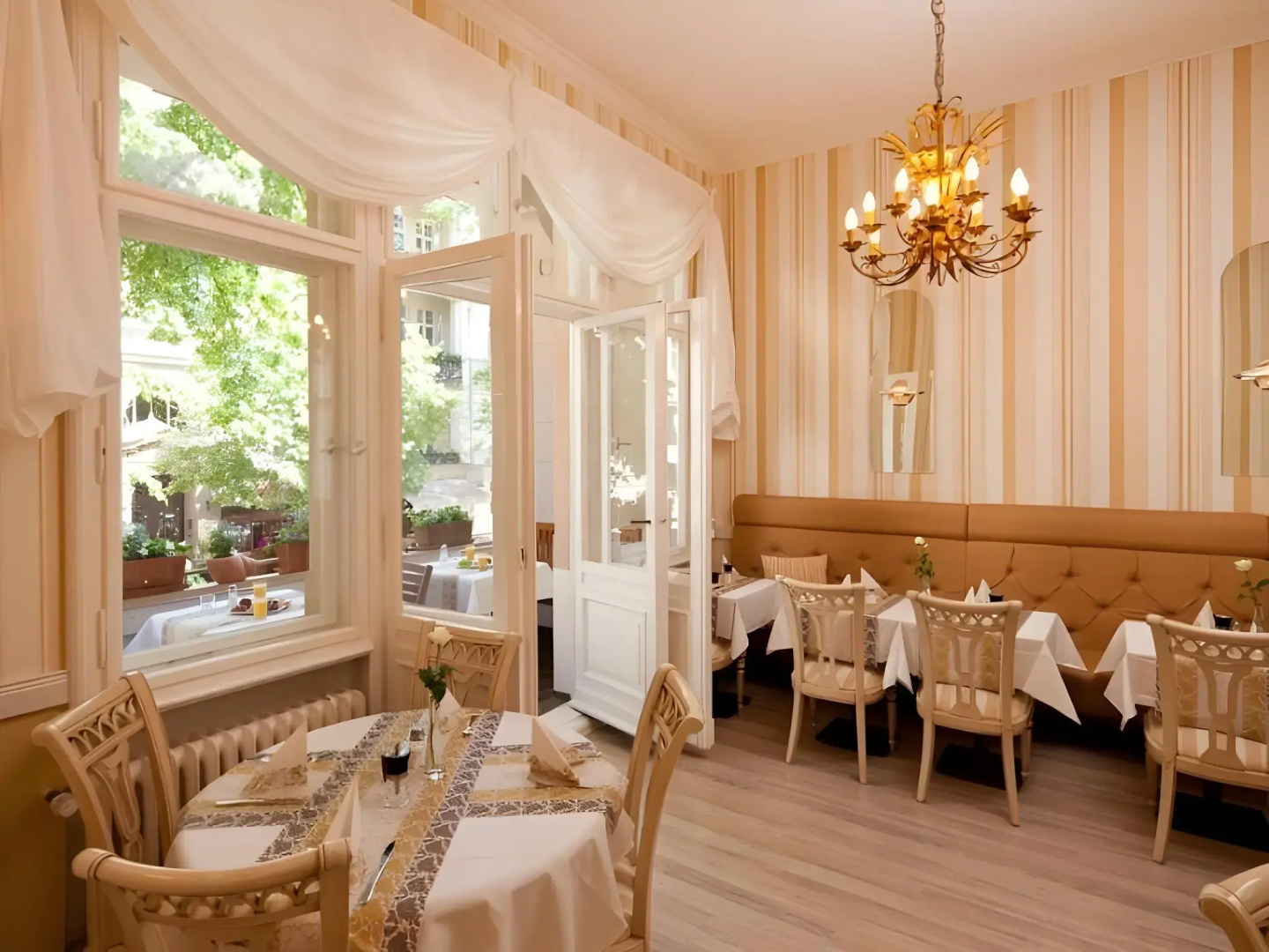 Photo - Hotel Augusta