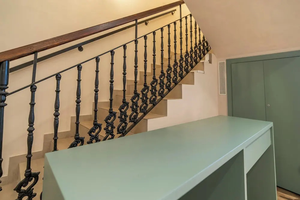 Foto - VLC HOST - Reina 168