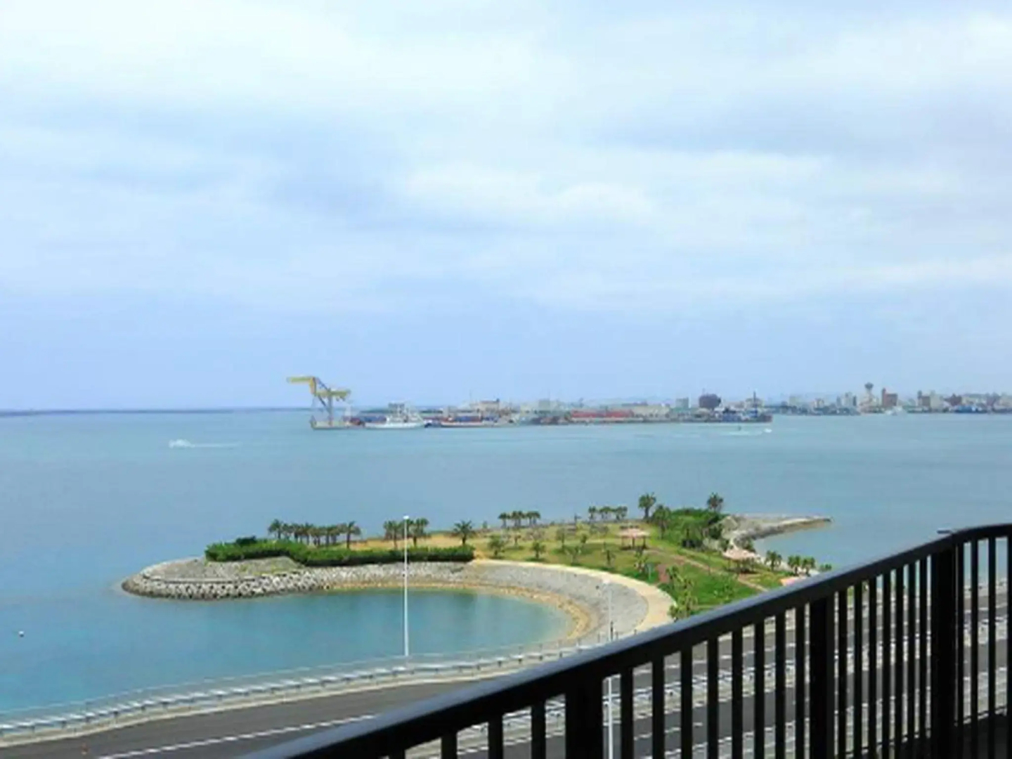 Foto - Naha Beach Side Hotel