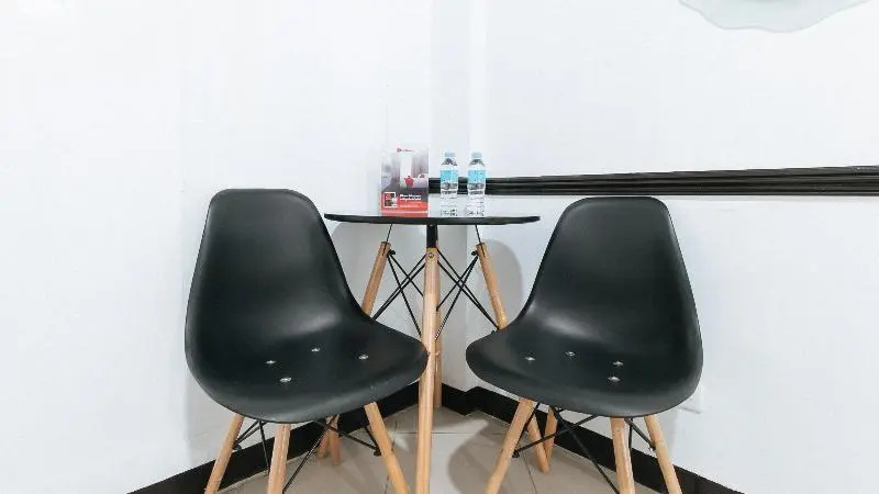 Photo - RedDoorz Plus at Villa Gloria Taguig