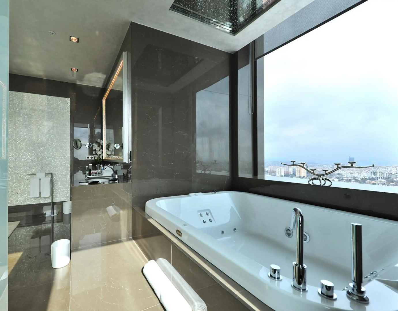 Photo - Hyatt Centric Levent Istanbul