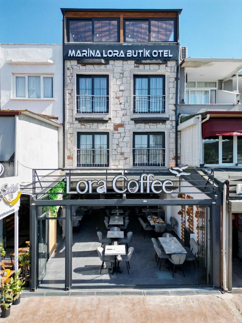 Marina Lora Butik Otel Sigacik