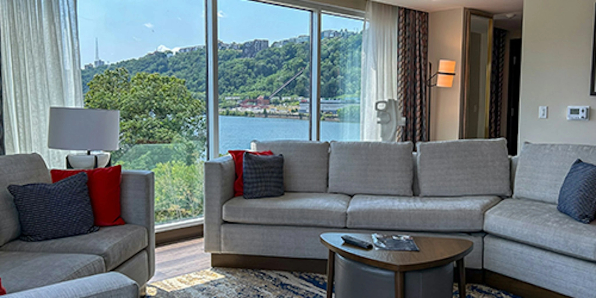Foto - The Landing Hotel at Rivers Casino Pittsburgh