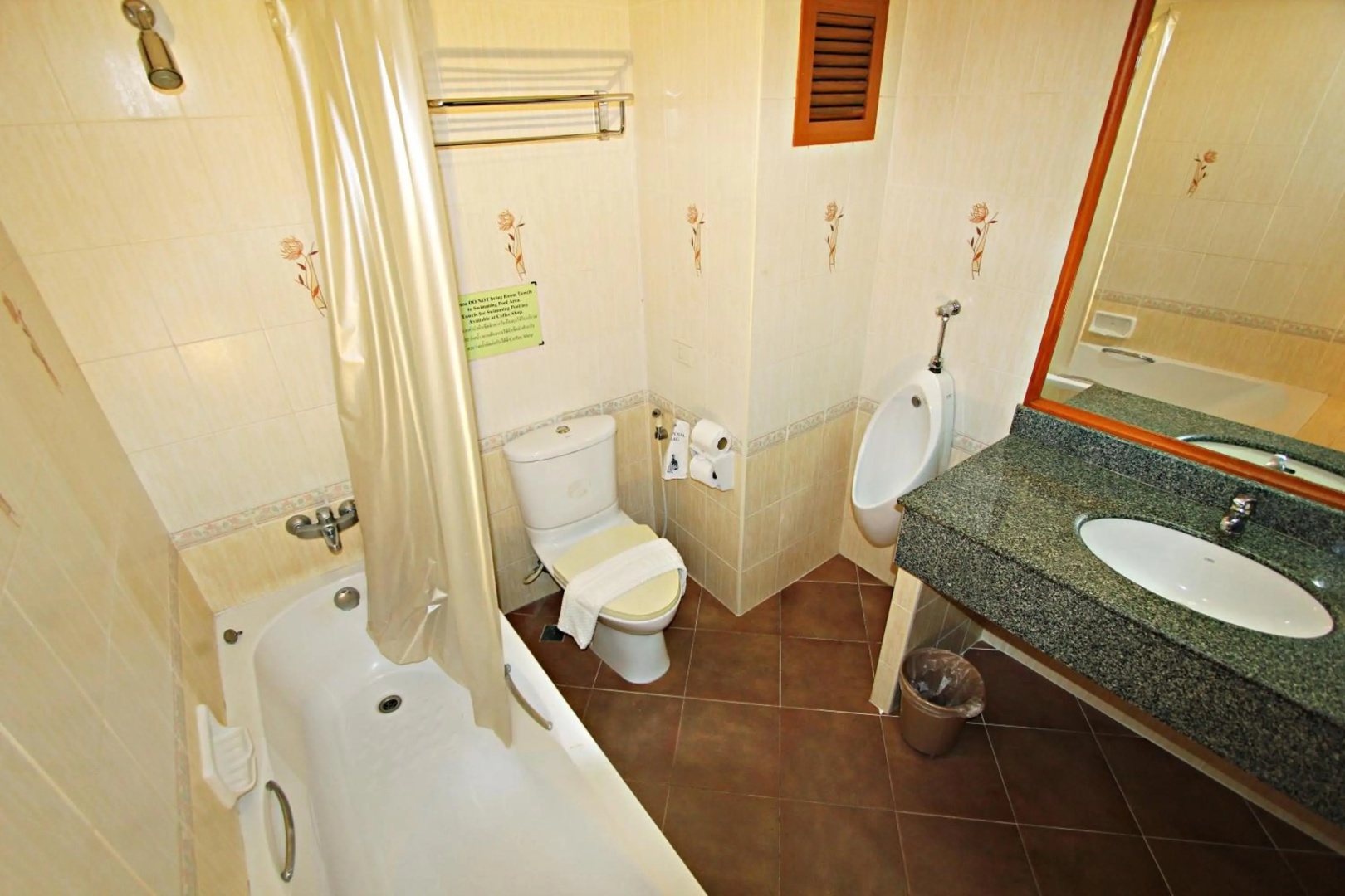 Foto - Lek Villa