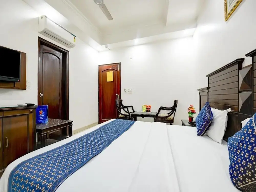 Foto - Hotel Legend International -Just a min walk from New Delhi Railway Station