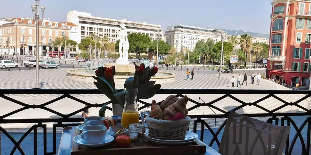 Photo - Hotel De La Mer