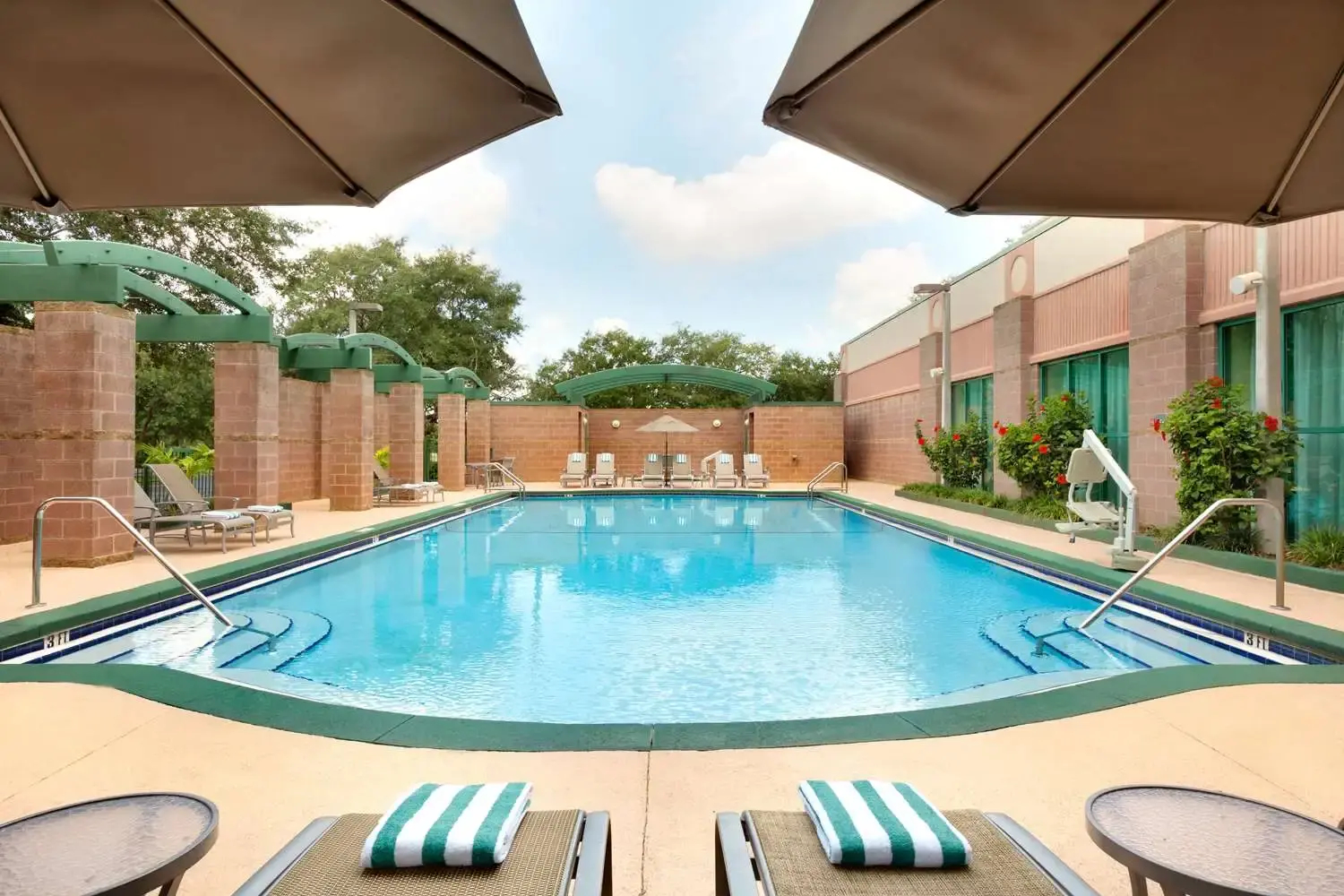 Foto - Embassy Suites by Hilton Tampa USF Near Busch Gardens