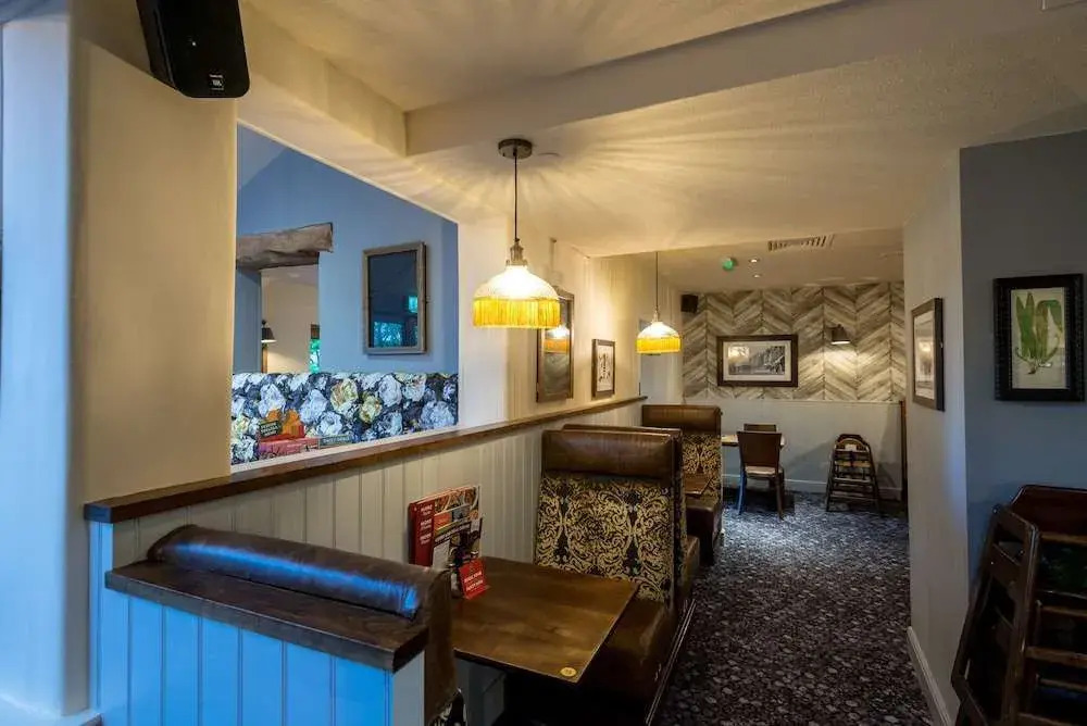 Foto - Wee Waif by Greene King Inns