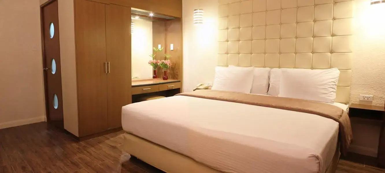 Photo - Rothman Hotel