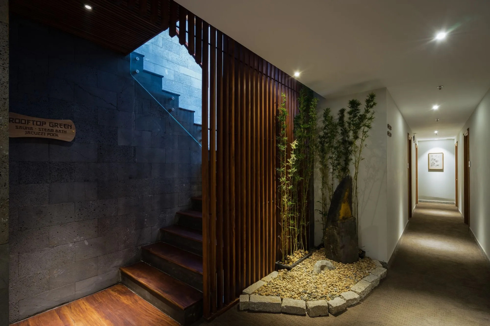 Photo - Silverland Yen Hotel