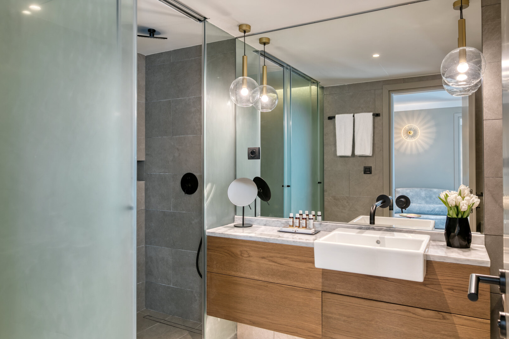 Photo - Bob W Athens Eolou