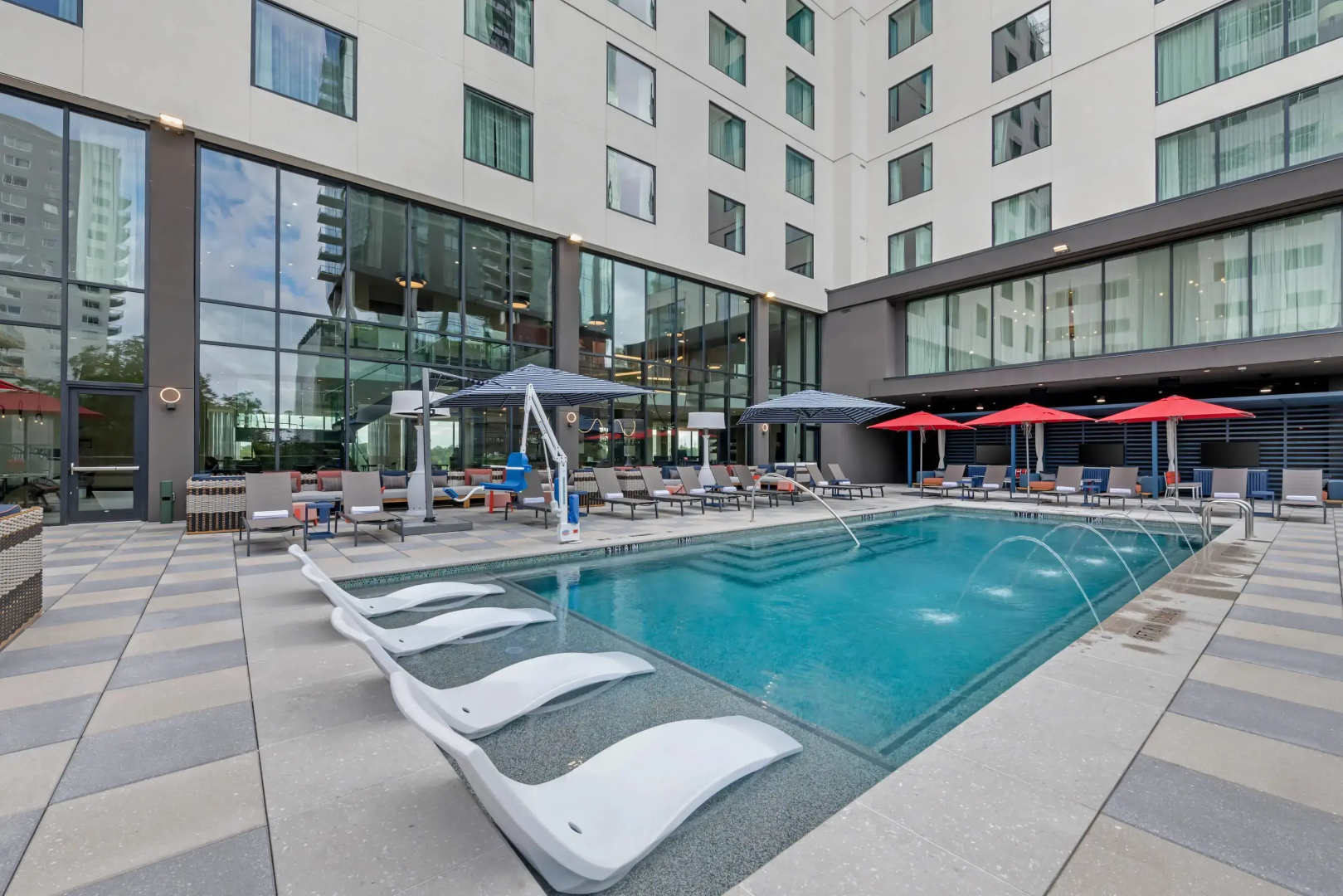 Photo - Cambria Hotel Austin Downtown