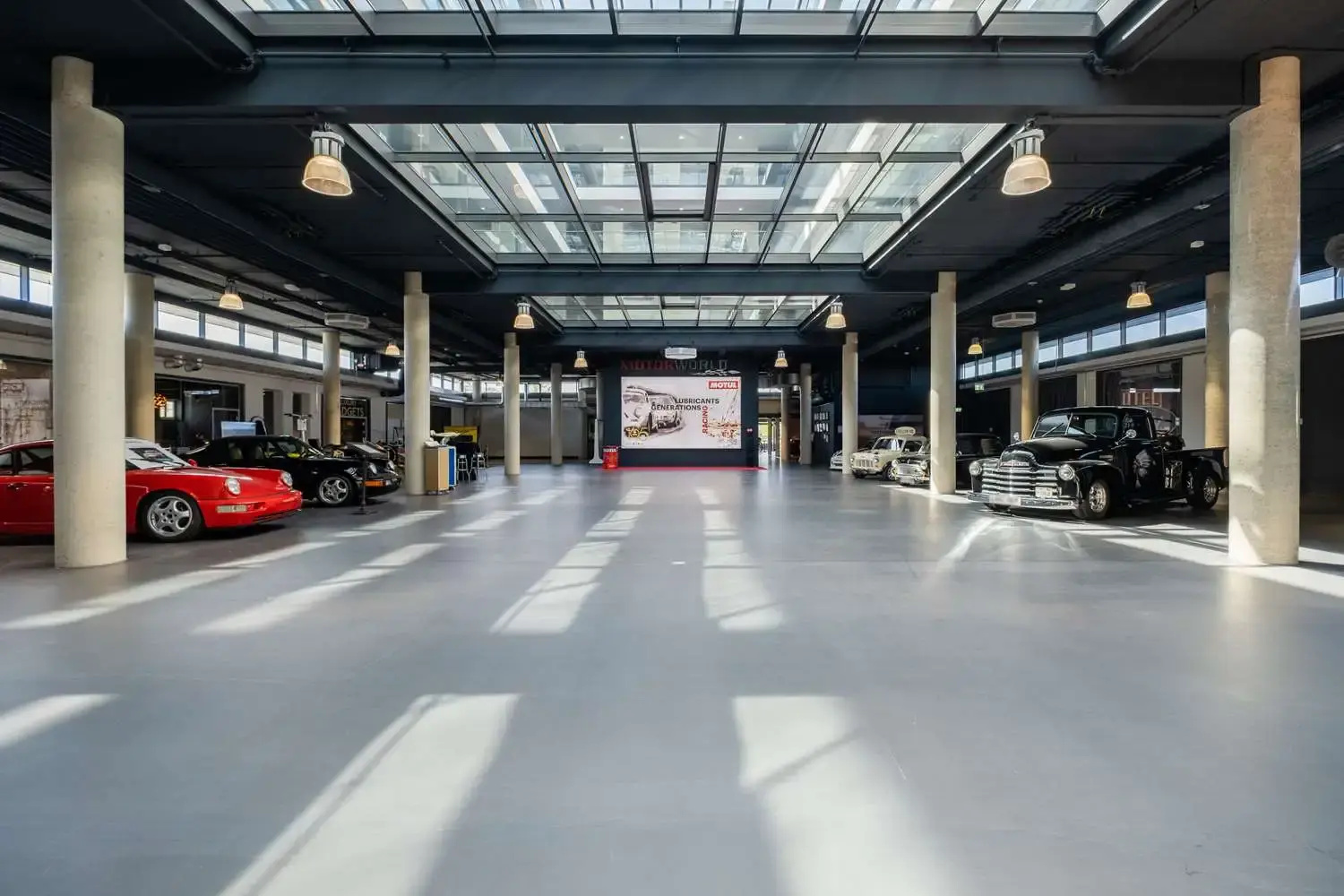 Foto - V8 Hotel Köln at MOTORWORLD