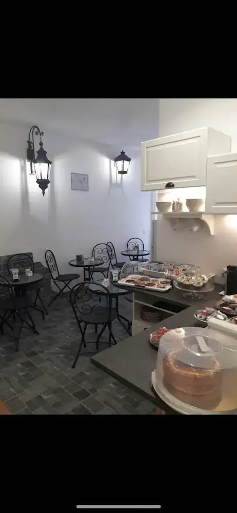 Foto - la piazzetta delle regine