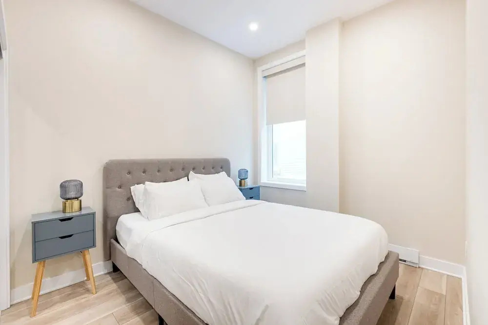 Photo - Mont Royal Suites - M11