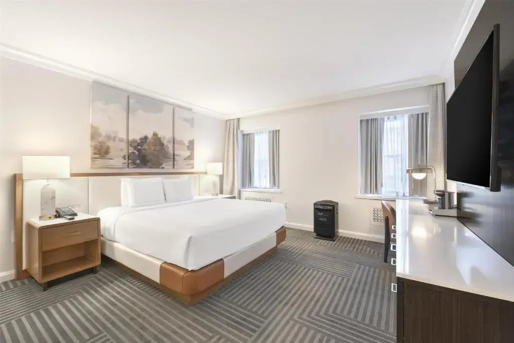 Photo - Capital Hilton