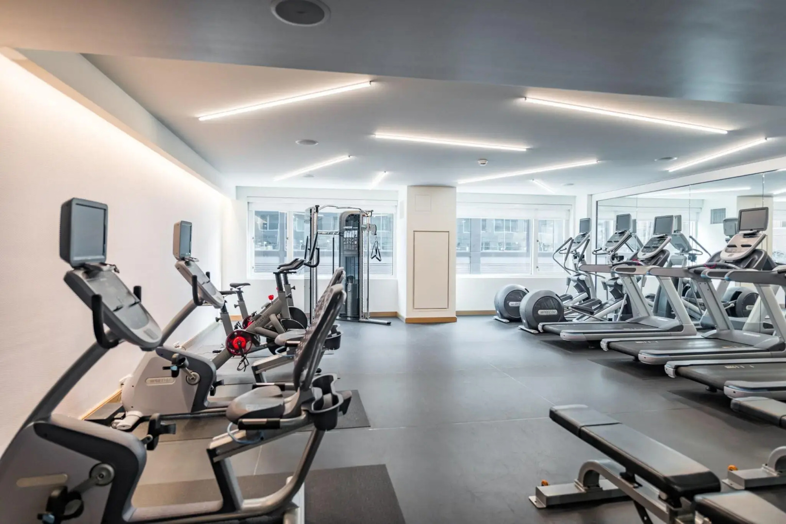 Photo - The Envoy Hotel, Autograph Collection