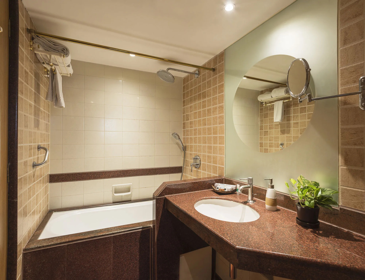 Foto - The Paradise By Tunga