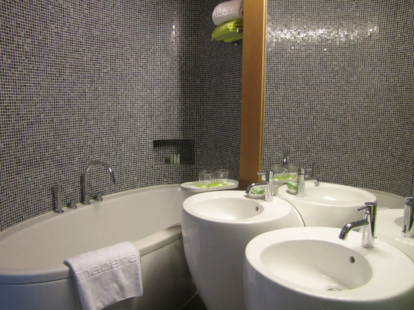 Photo - Hotel Madera Hong Kong