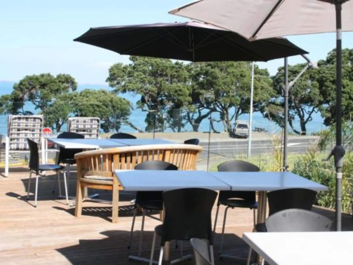 Photo - Whangaparaoa Lodge