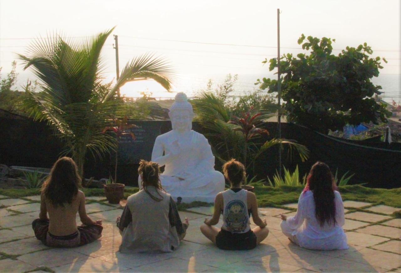 Foto - Lotus Sutra