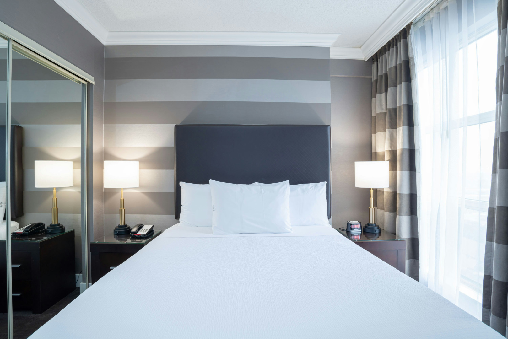 Foto - Sandman Signature Mississauga Hotel