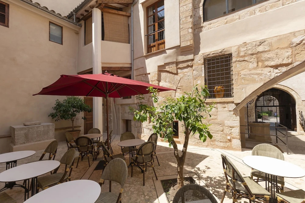 Photo - Hotel Can Cirera