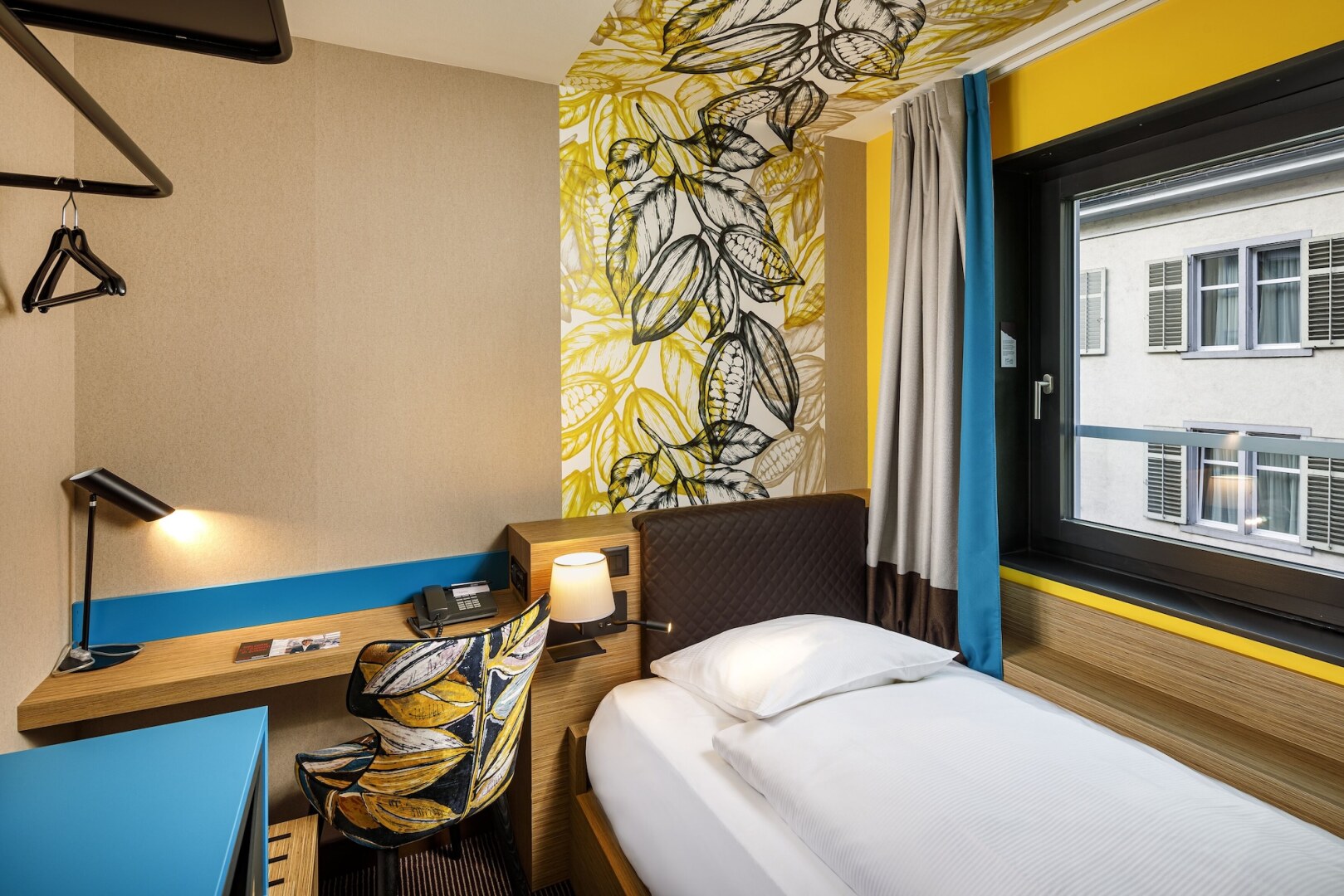 Photo - Swiss Chocolate by Fassbind Zurich