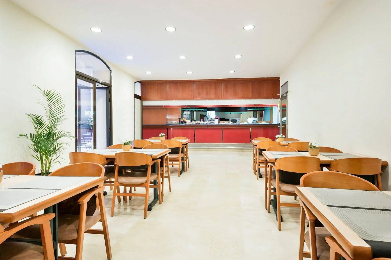 Photo - Hotel Condal