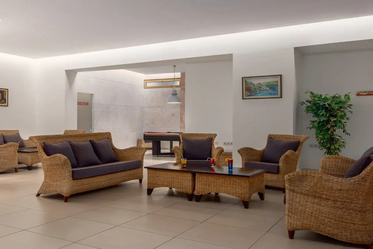 Photo - Golden Lotus Hotel