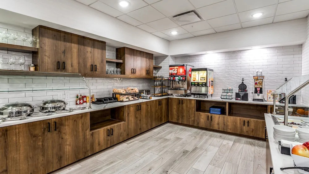Photo - Staybridge Suites Dallas Market Ctr Love Field by IHG