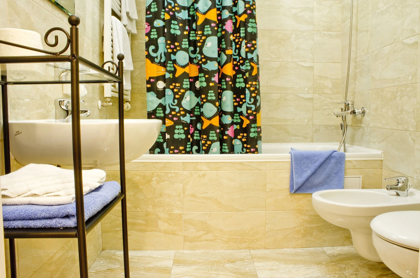 Photo - Royal Court Legerova