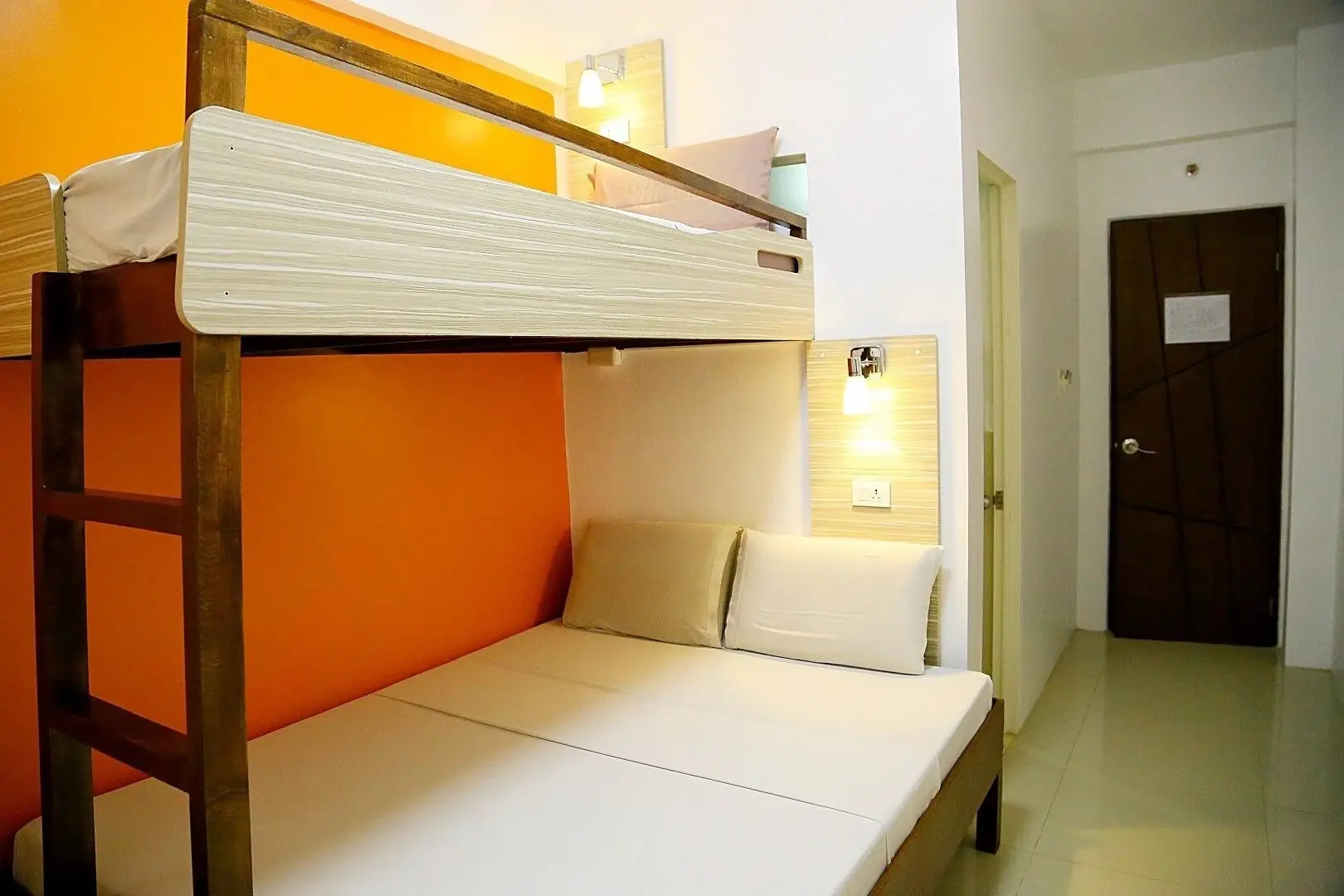 Photo - Travelbee Business Inn