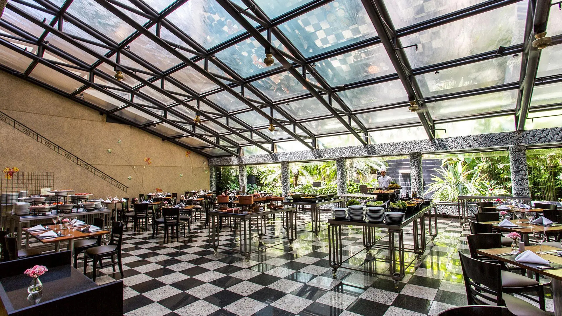 Foto - Estanplaza Funchal Faria Lima