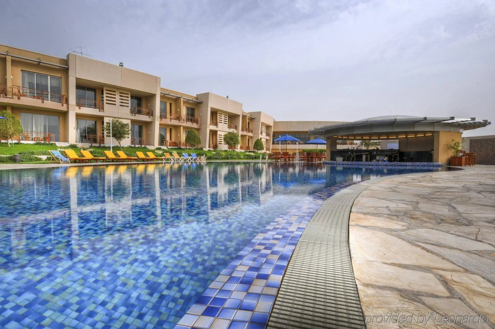 Photo - Marina Hotel