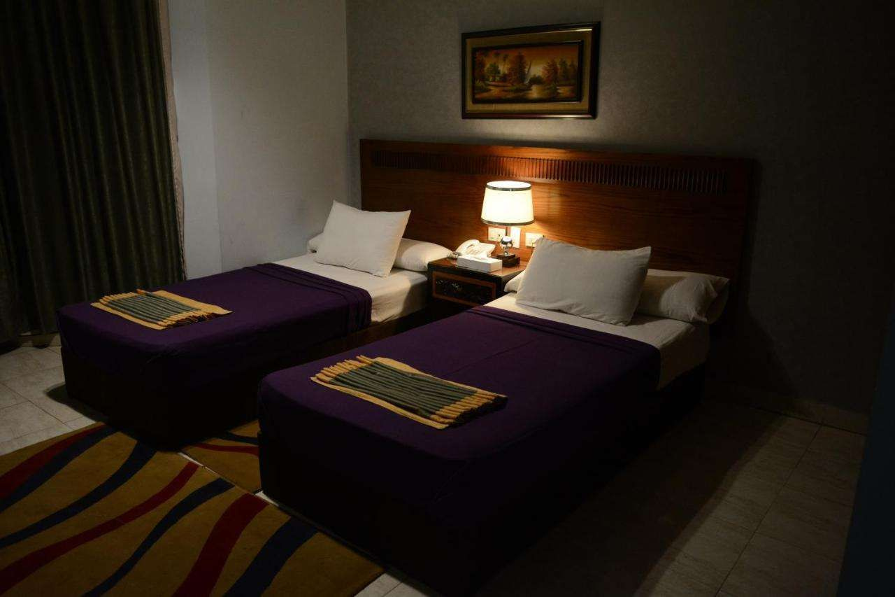 Photo - Glorious Hotel
