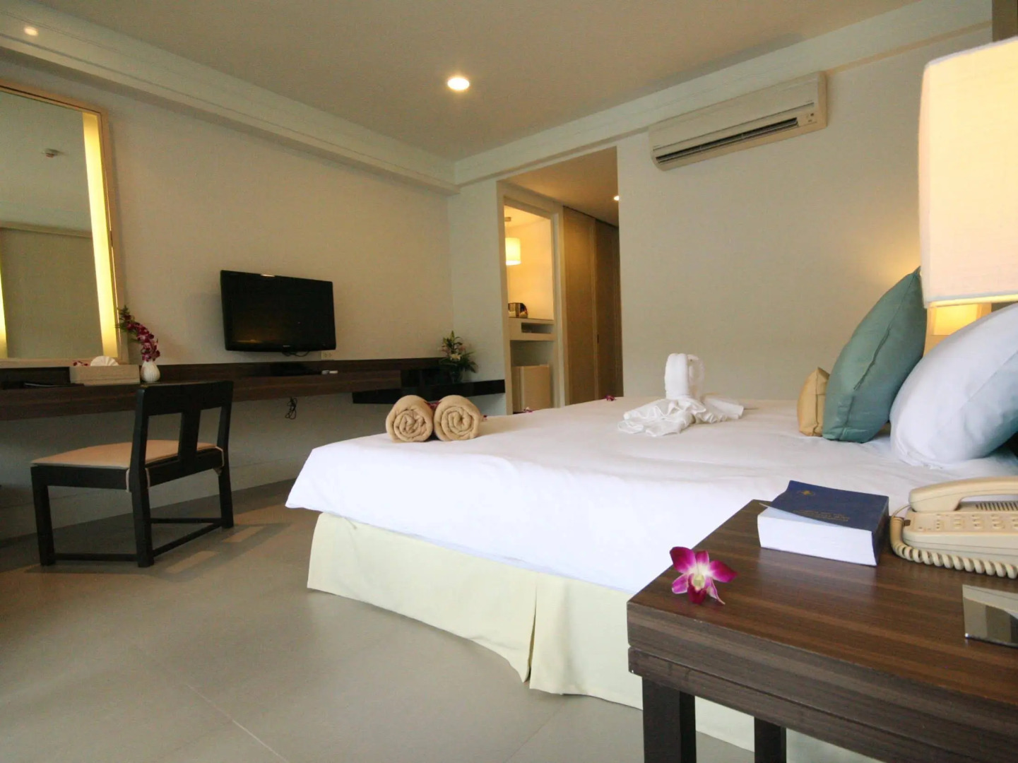 Photo - Sawaddi Patong Resort & Spa by Tolani