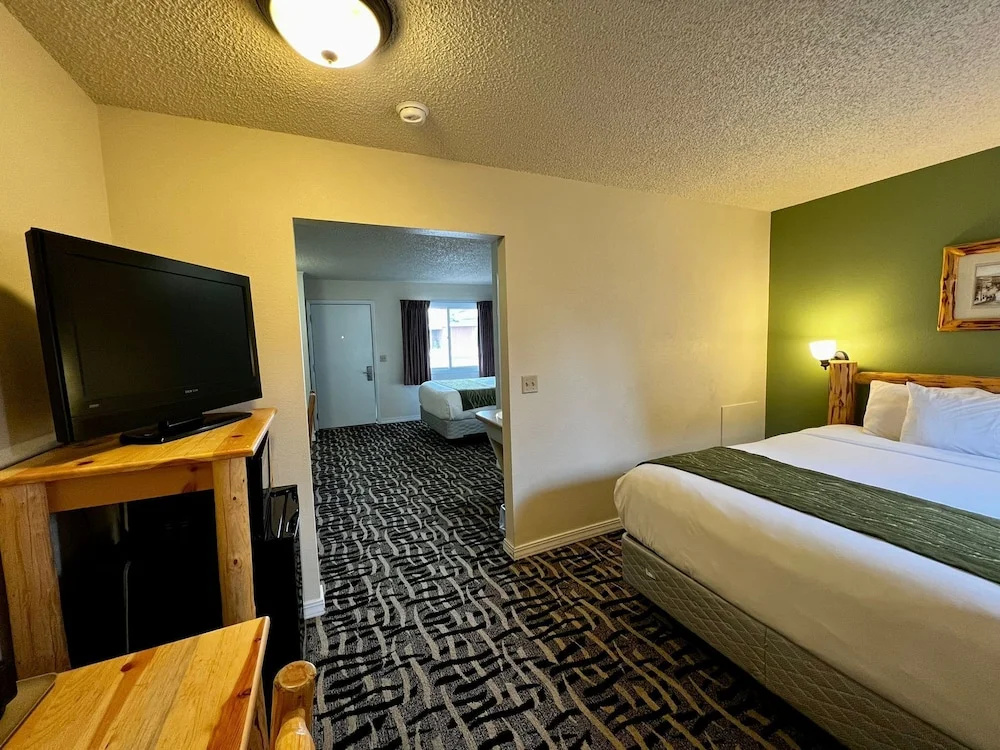 Photo - Cody Legacy Inn & Suites