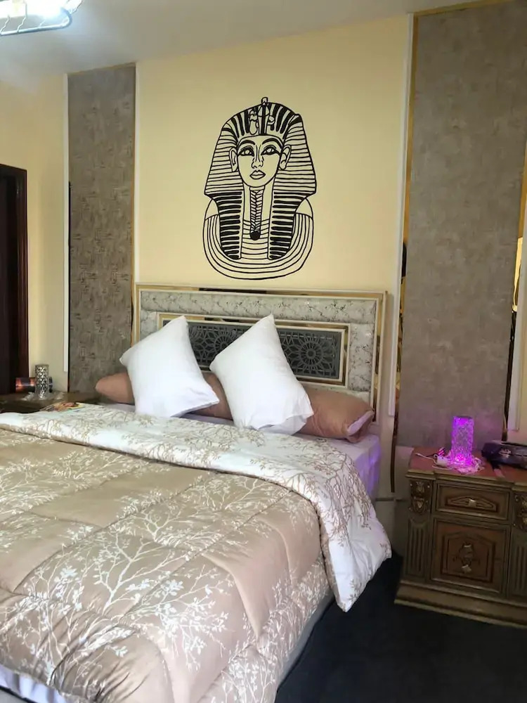 Foto - Sneferu Pyramids inn - Full Pyramids View