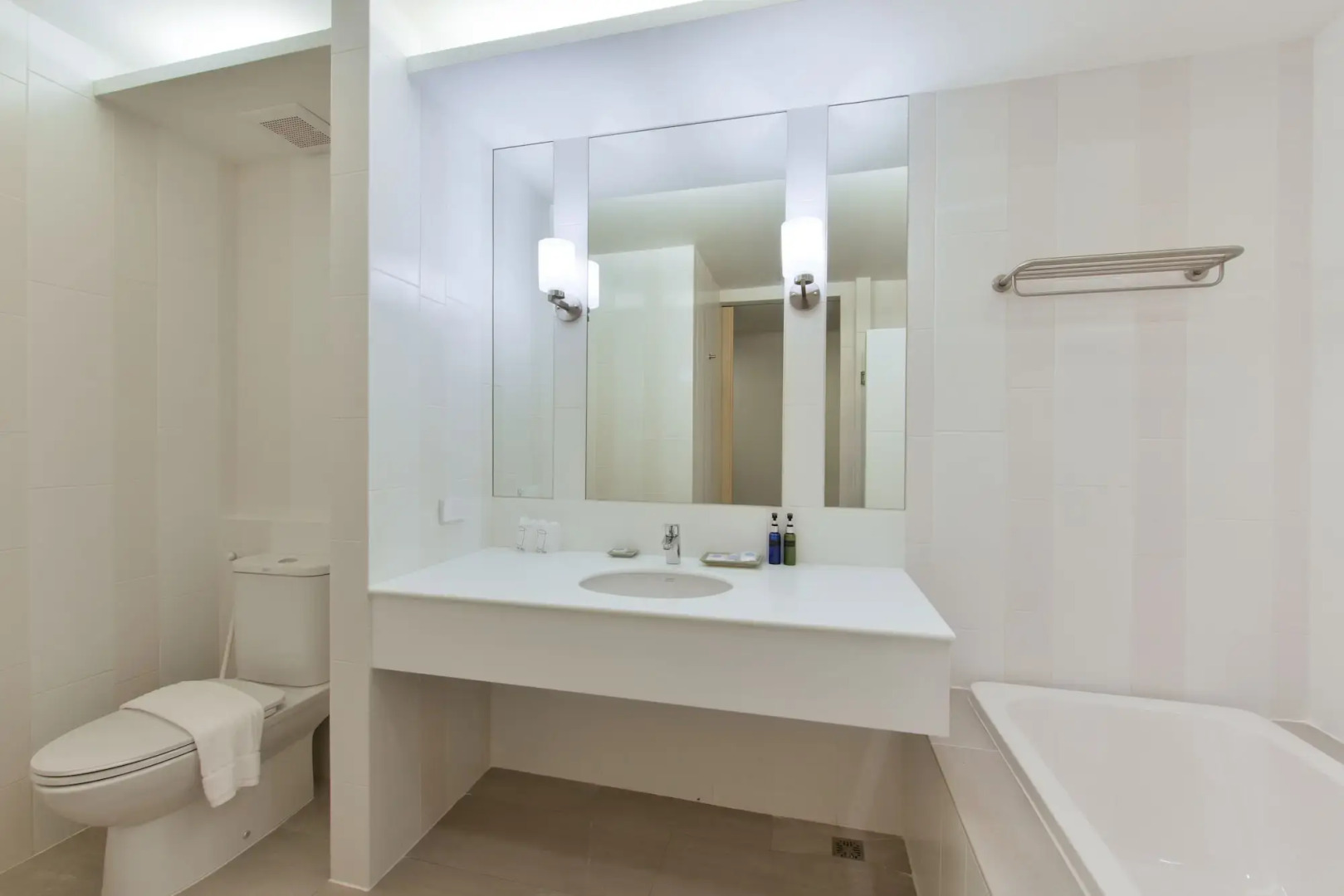 Photo - Hisea Huahin Hotel