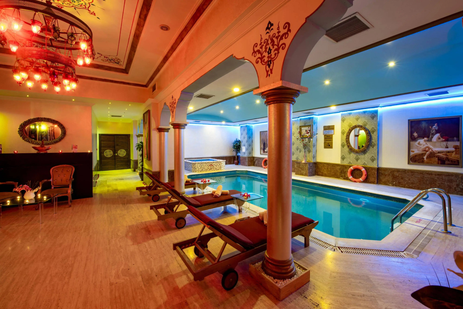 Foto - Revia Square Hotel
