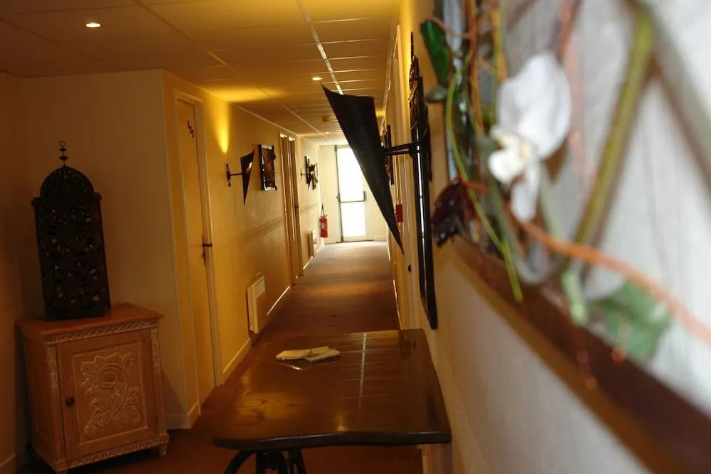 Foto - BHOMA Bourges - Hôtel