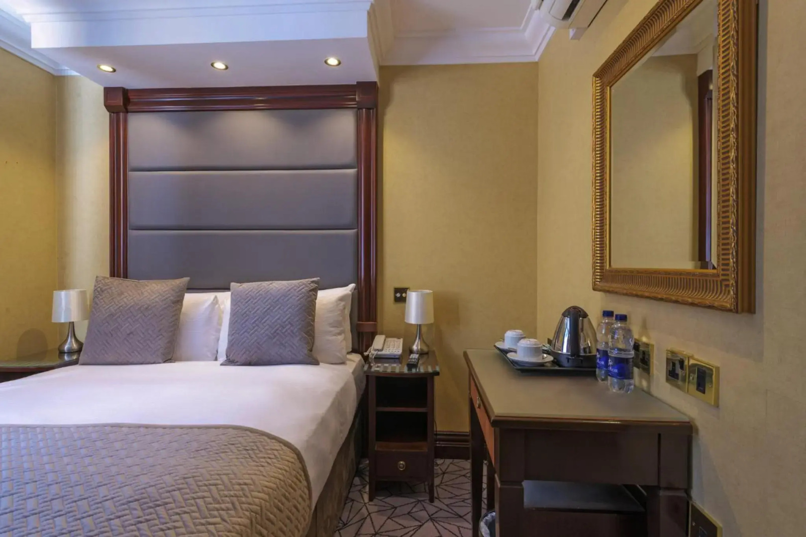 Foto - Hyde Park International