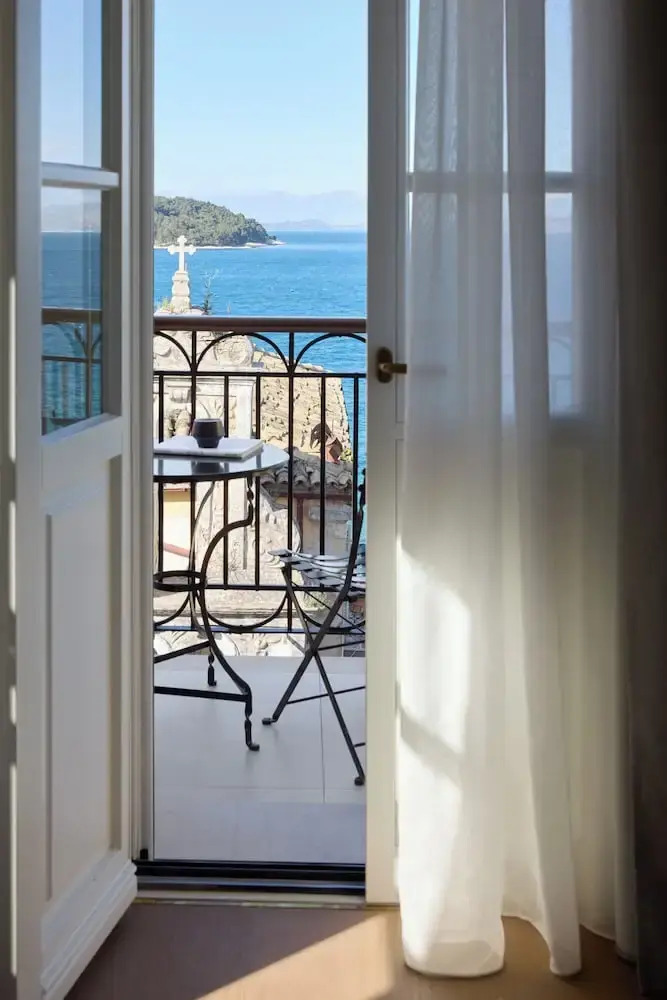 Photo - The Calliston