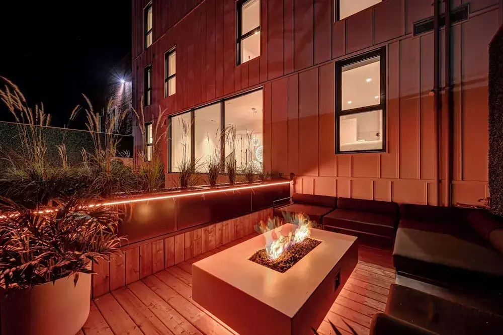 Photo - CLUBHAUS Hotel