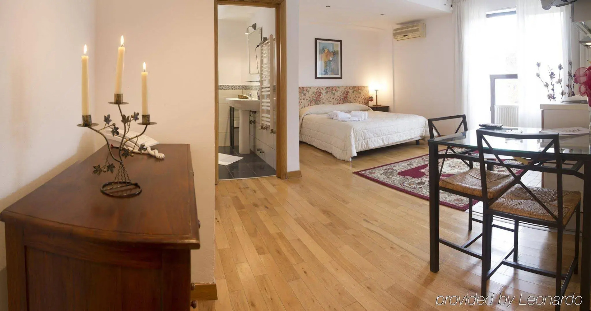 Foto - Prince Residence Apartments