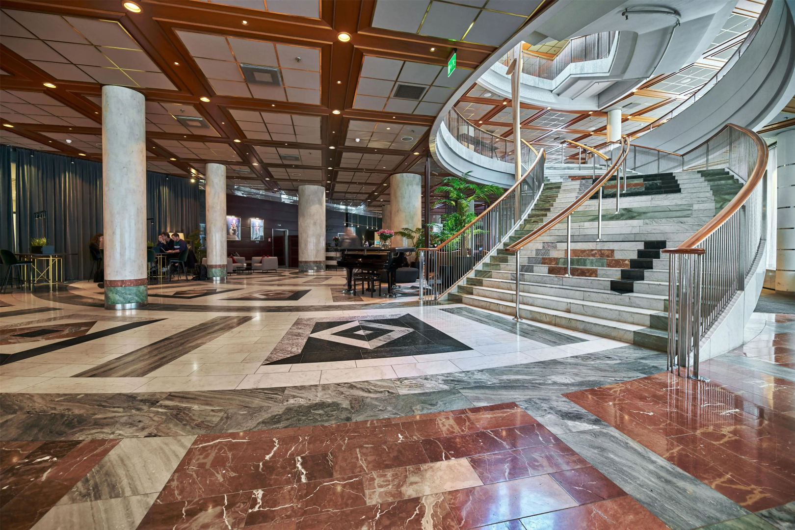 Foto - Radisson Blu Plaza Hotel, Oslo