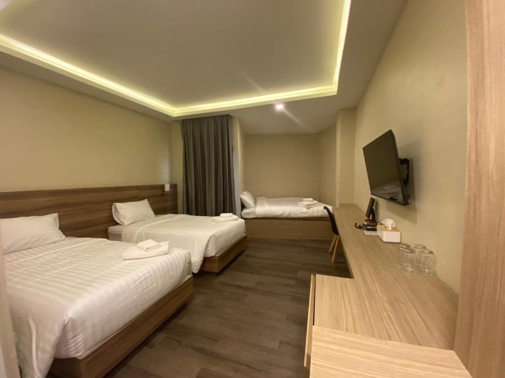 Calinton Hotel