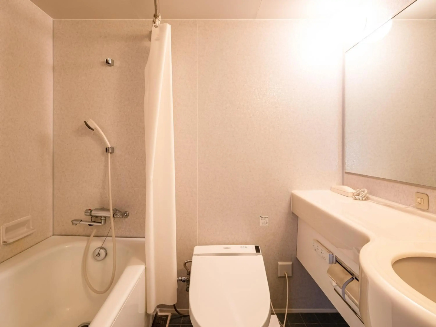 Photo - Comfort Inn Tokyo Roppongi