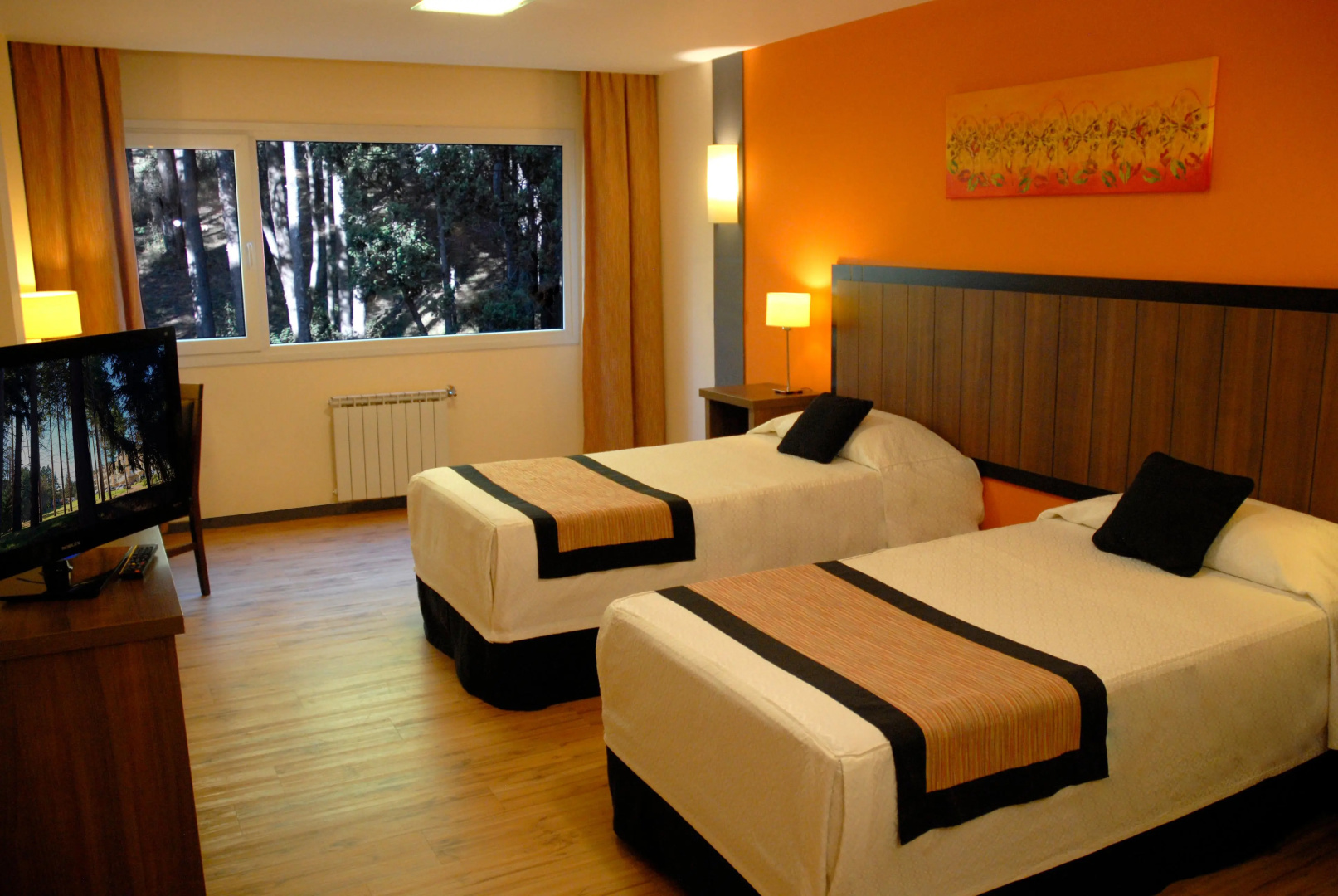 Photo - Huinid Pioneros Hotel